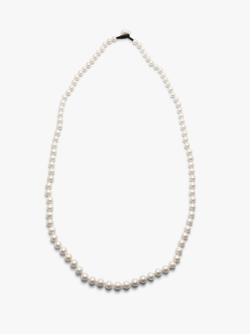 Astrée necklace: freshwater pearls