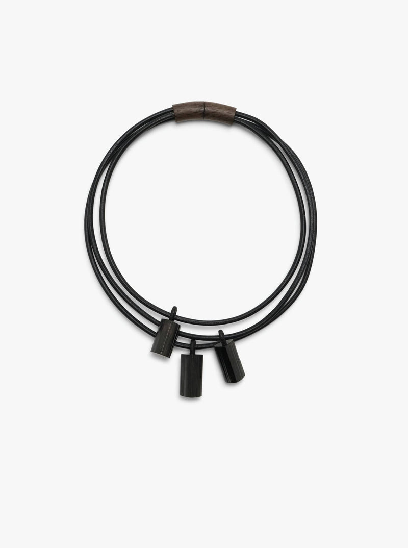 Séquence necklace: leather, bog oak, tourmaline