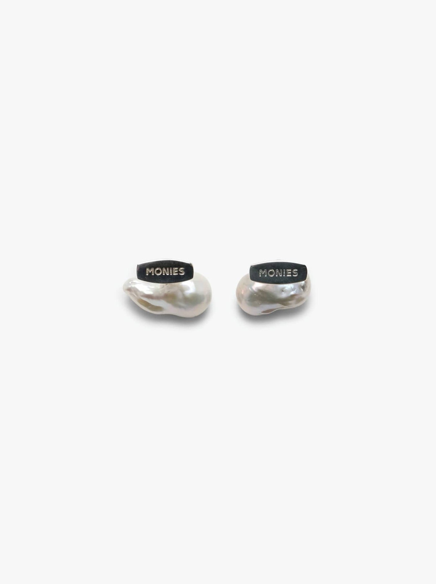 Dune cuff links: baroque pearl