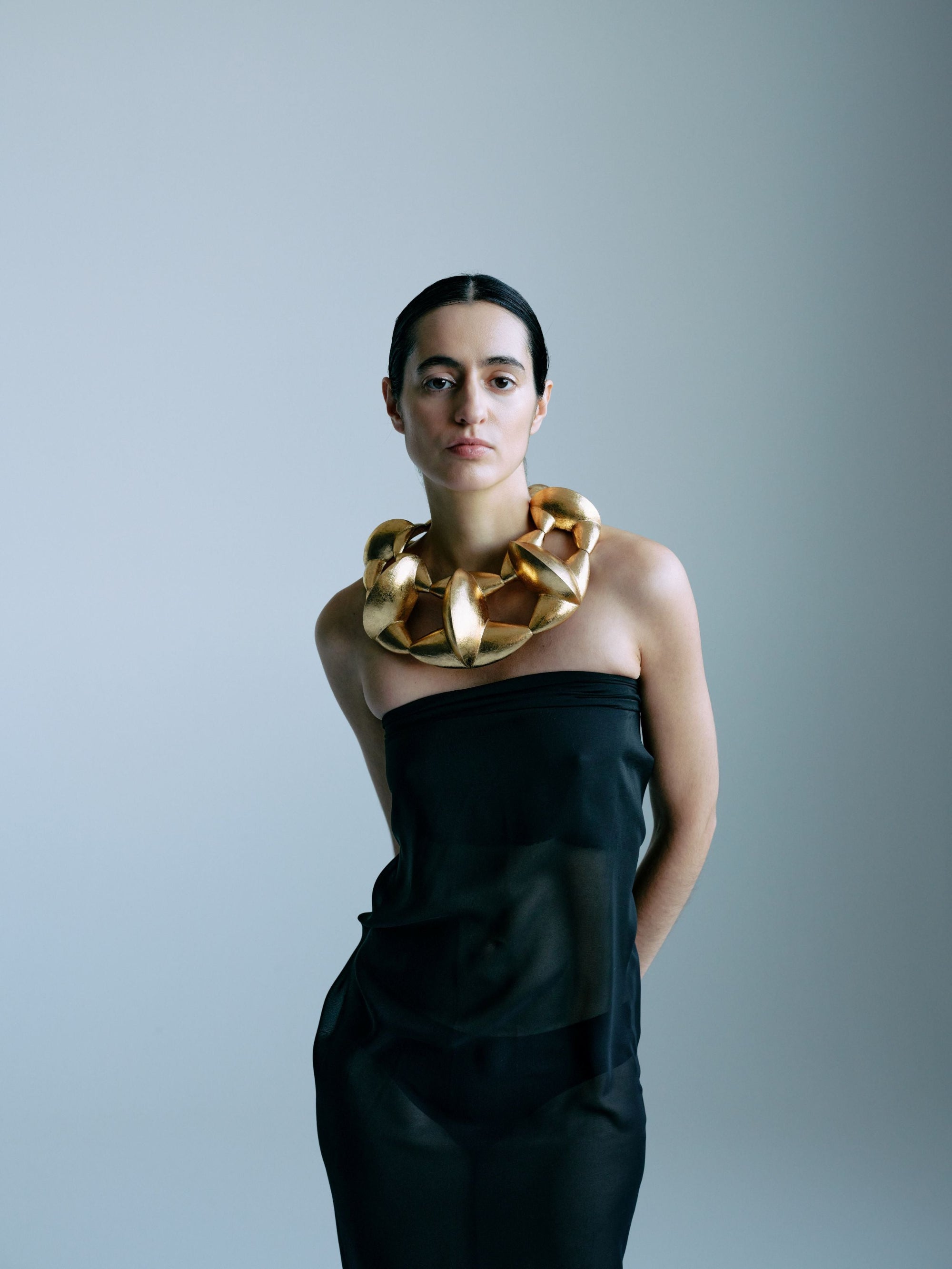 Soko necklace: acacia, goldfoil