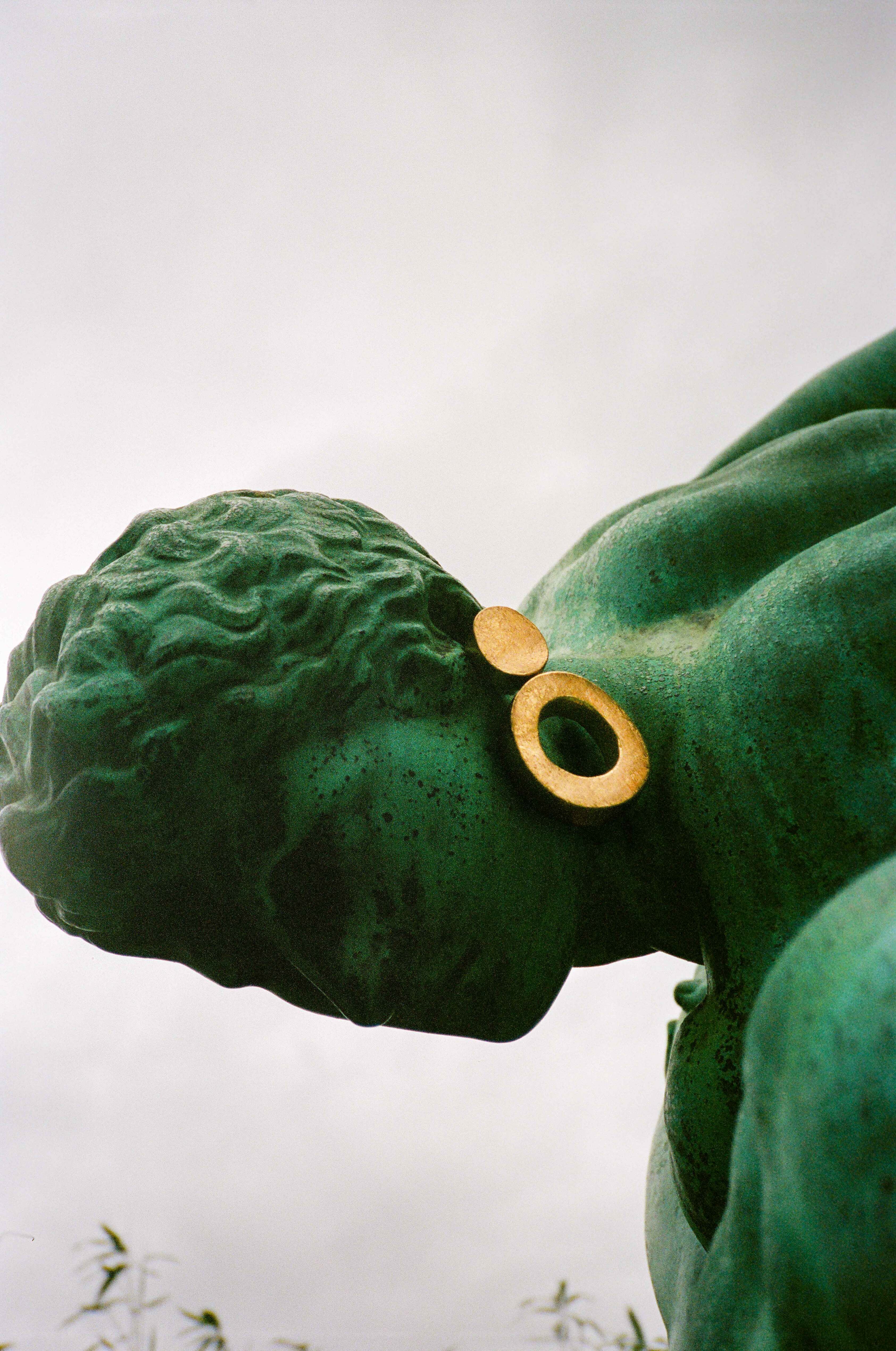 Evara earrings: acacia, goldfoil