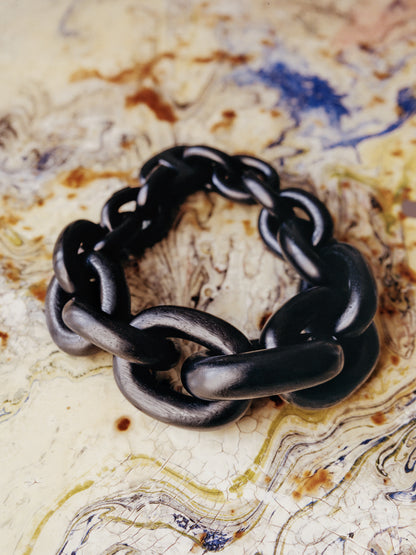 Seoul necklace: black acacia