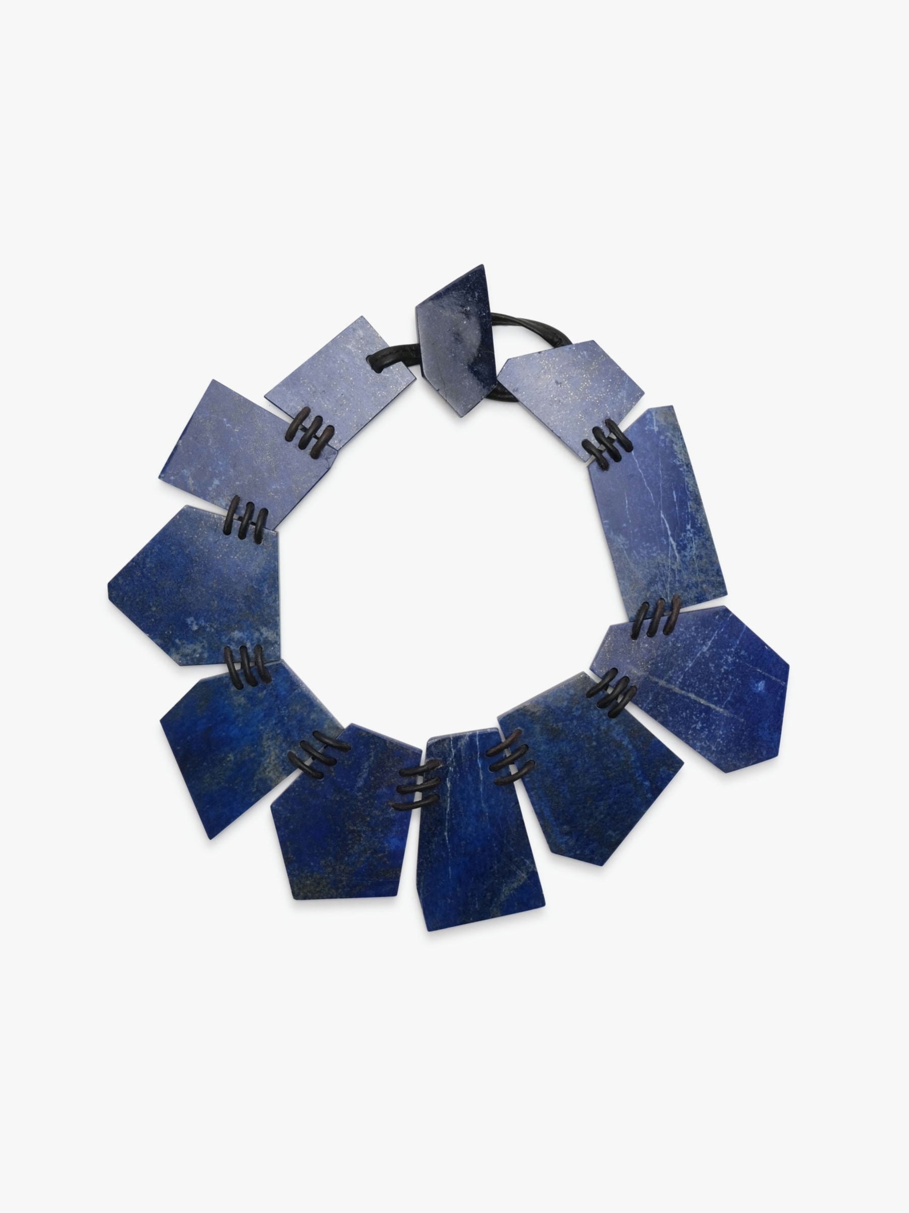 Necklace: lapis lazuli, leather