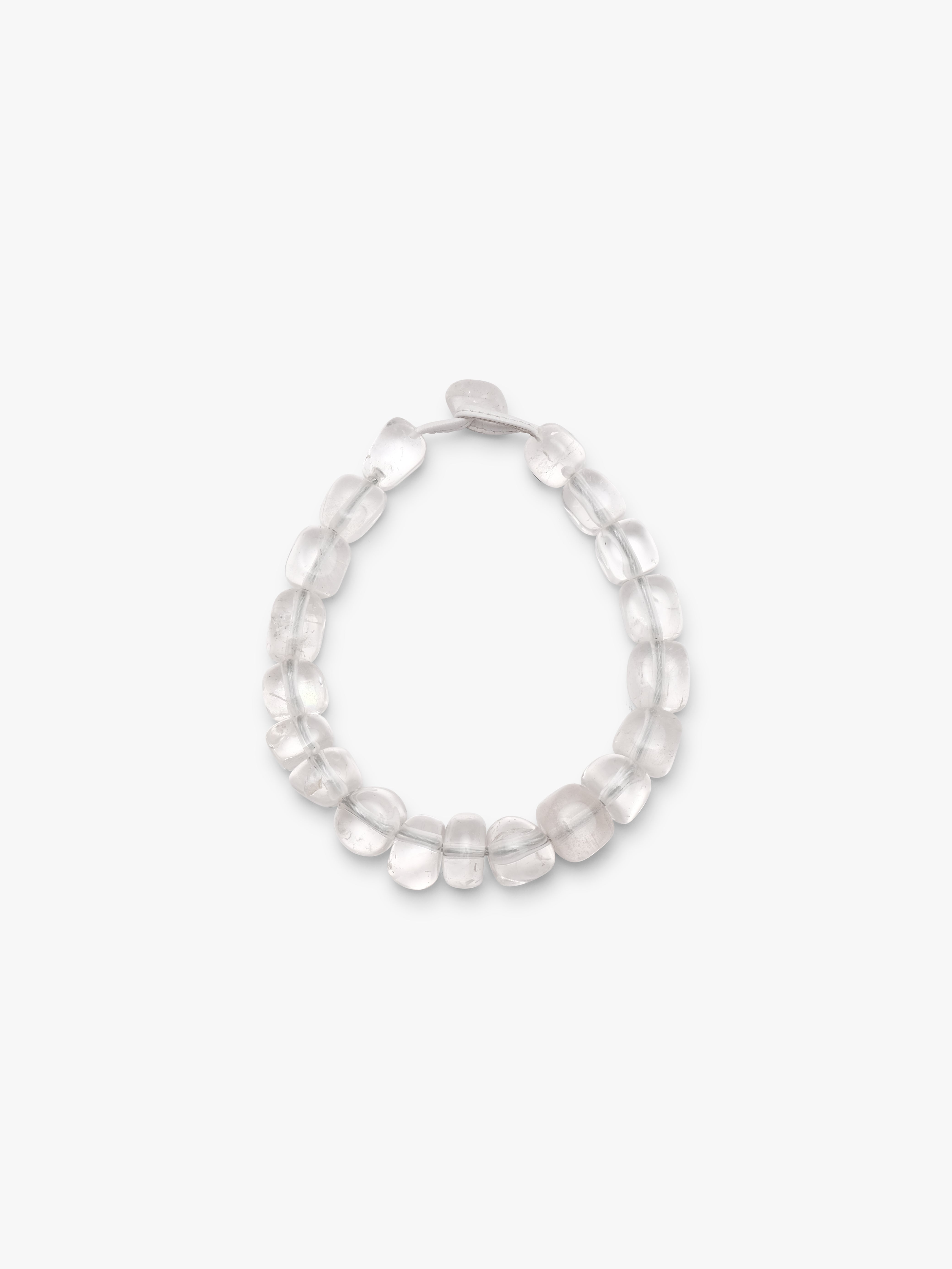Necklace: mountain crystal, wire
