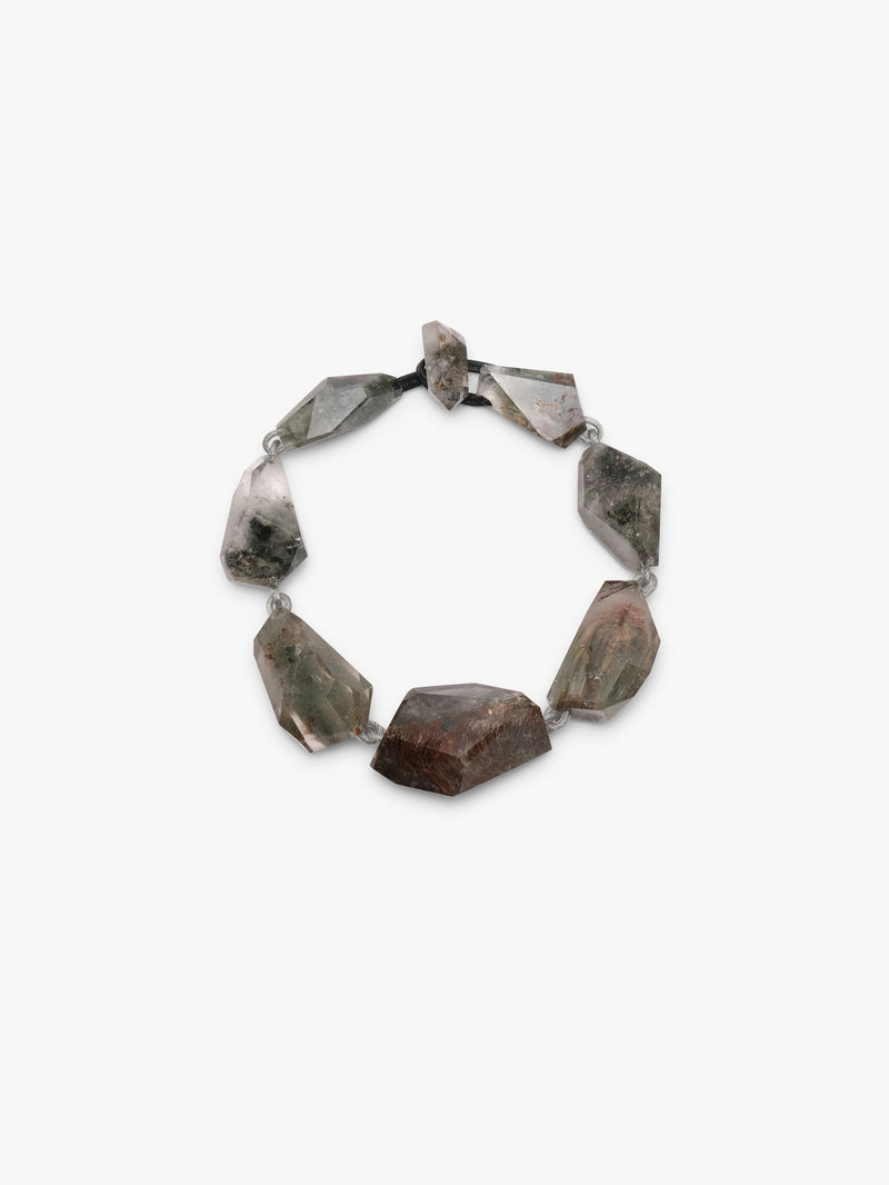 Necklace: garden quartz, wire
