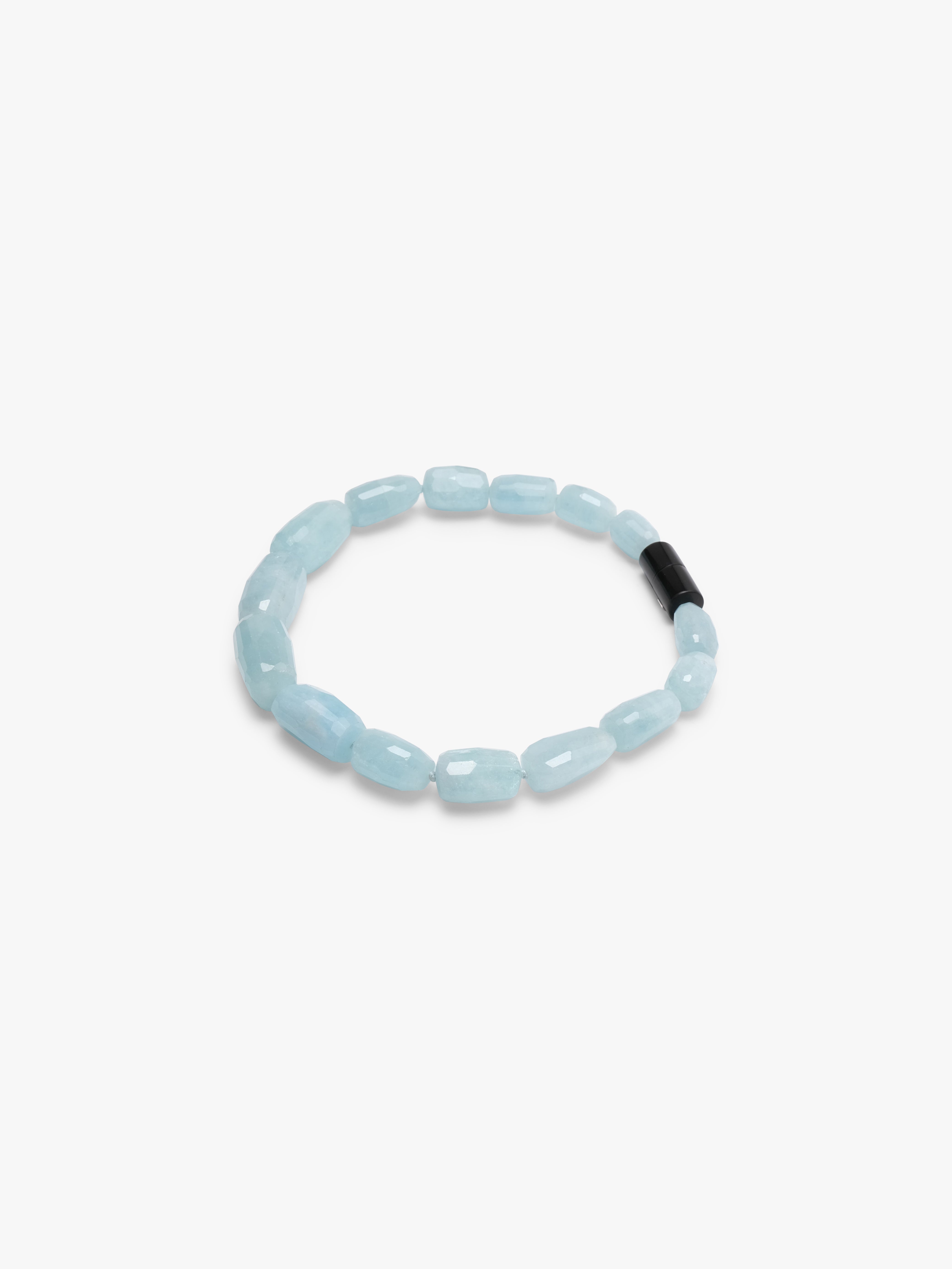 Necklace: aquamarine, horn