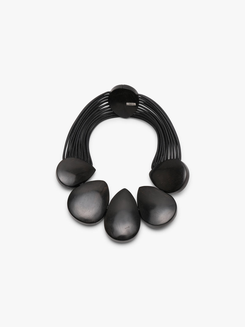 Necklace: dendritic agate, ebony, leather