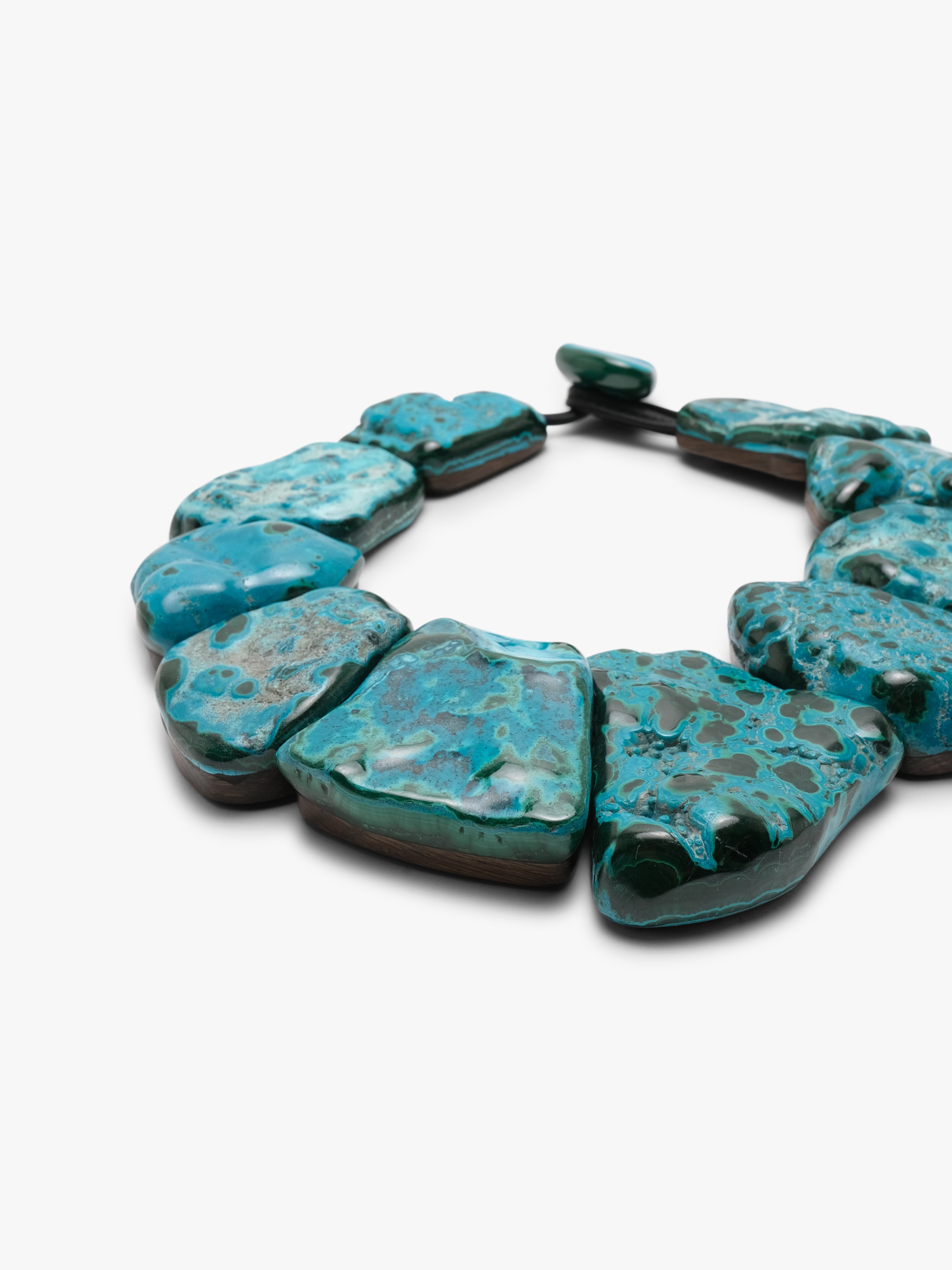 Necklace: malachite, bog oak