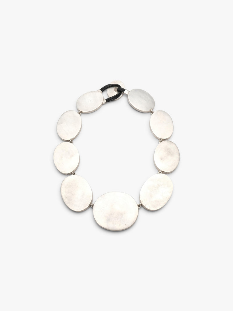Necklace: silver, labradorite