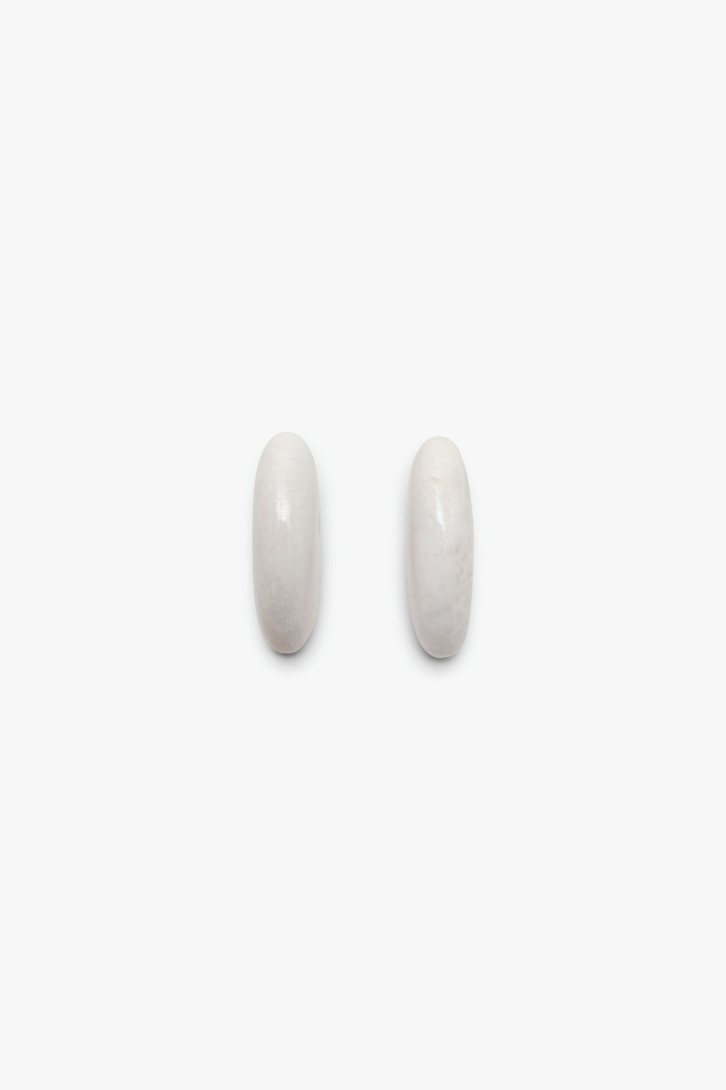 Earring: dolomite