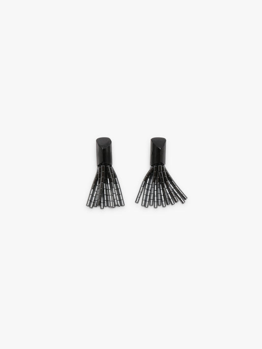 Earring: tourmaline, hematite