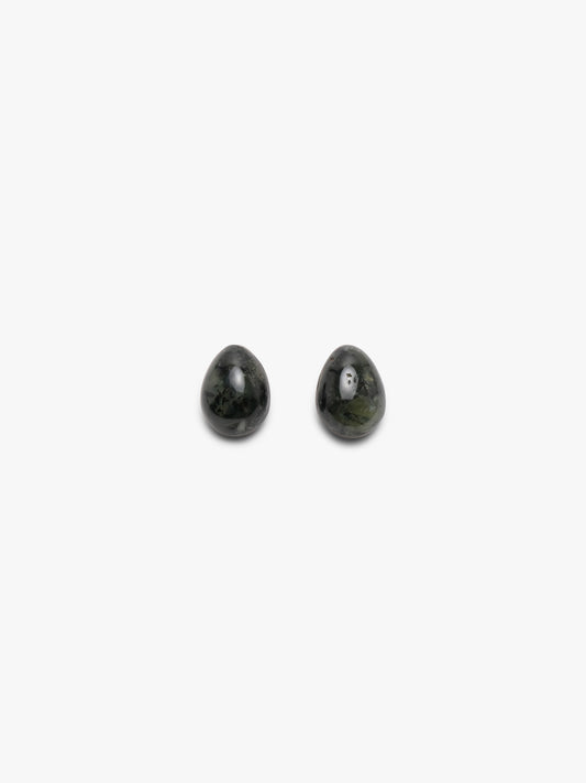 Earrings: prehnite, bog oak