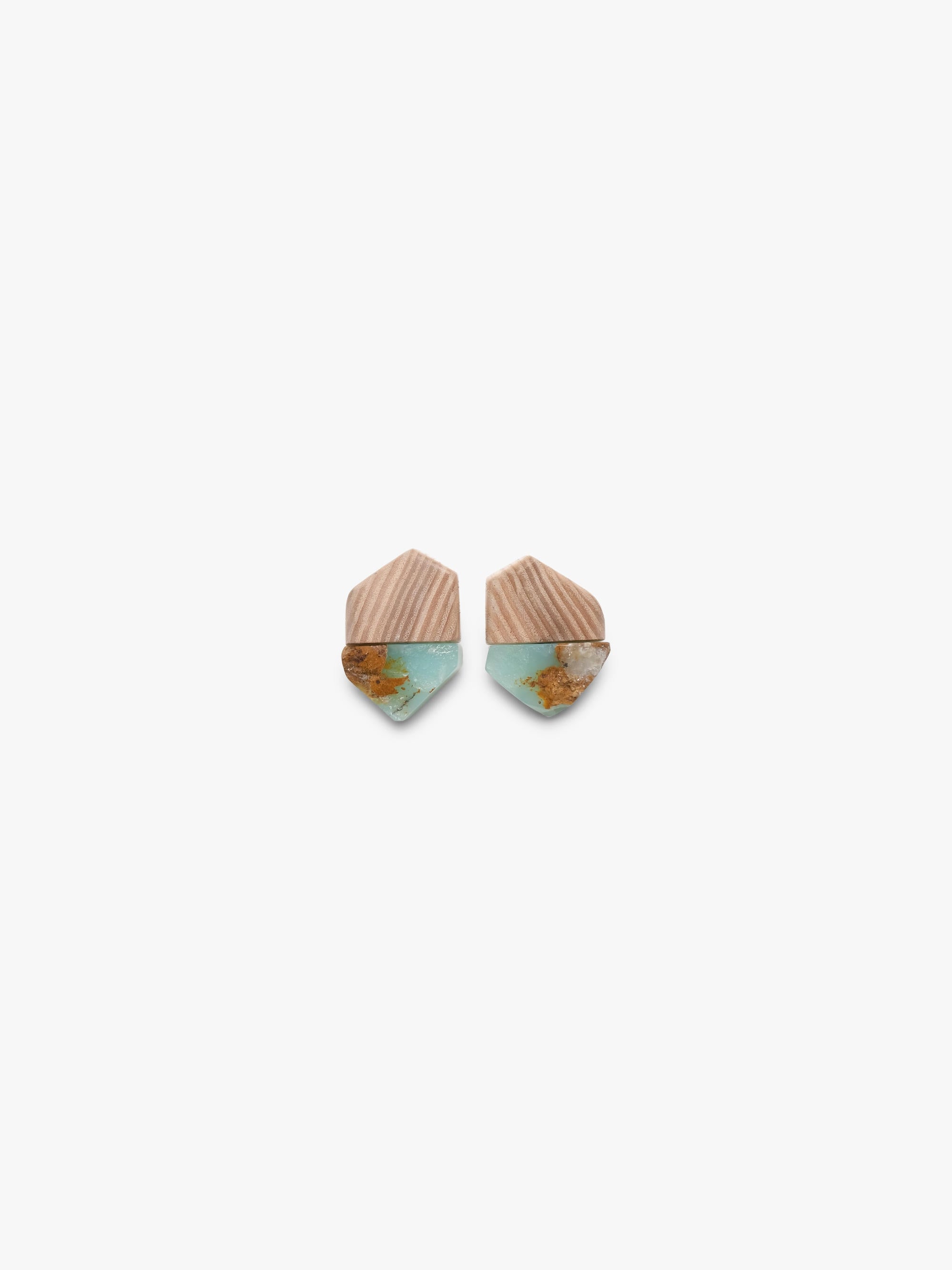 Earrings: oak, chrysoprase