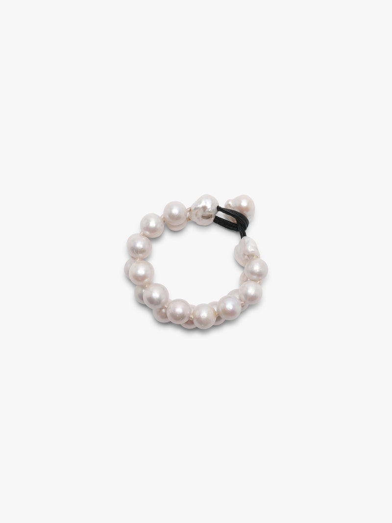 Binaire bracelet: two-strand freshwater pearls