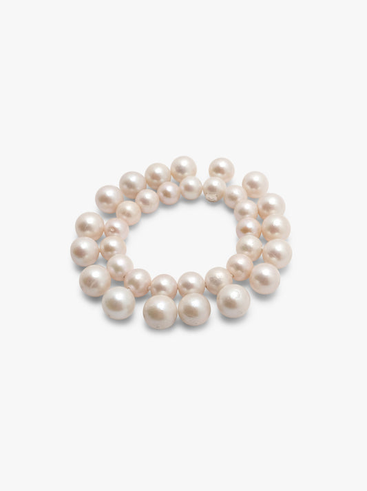 Bracelet: freshwater pearls