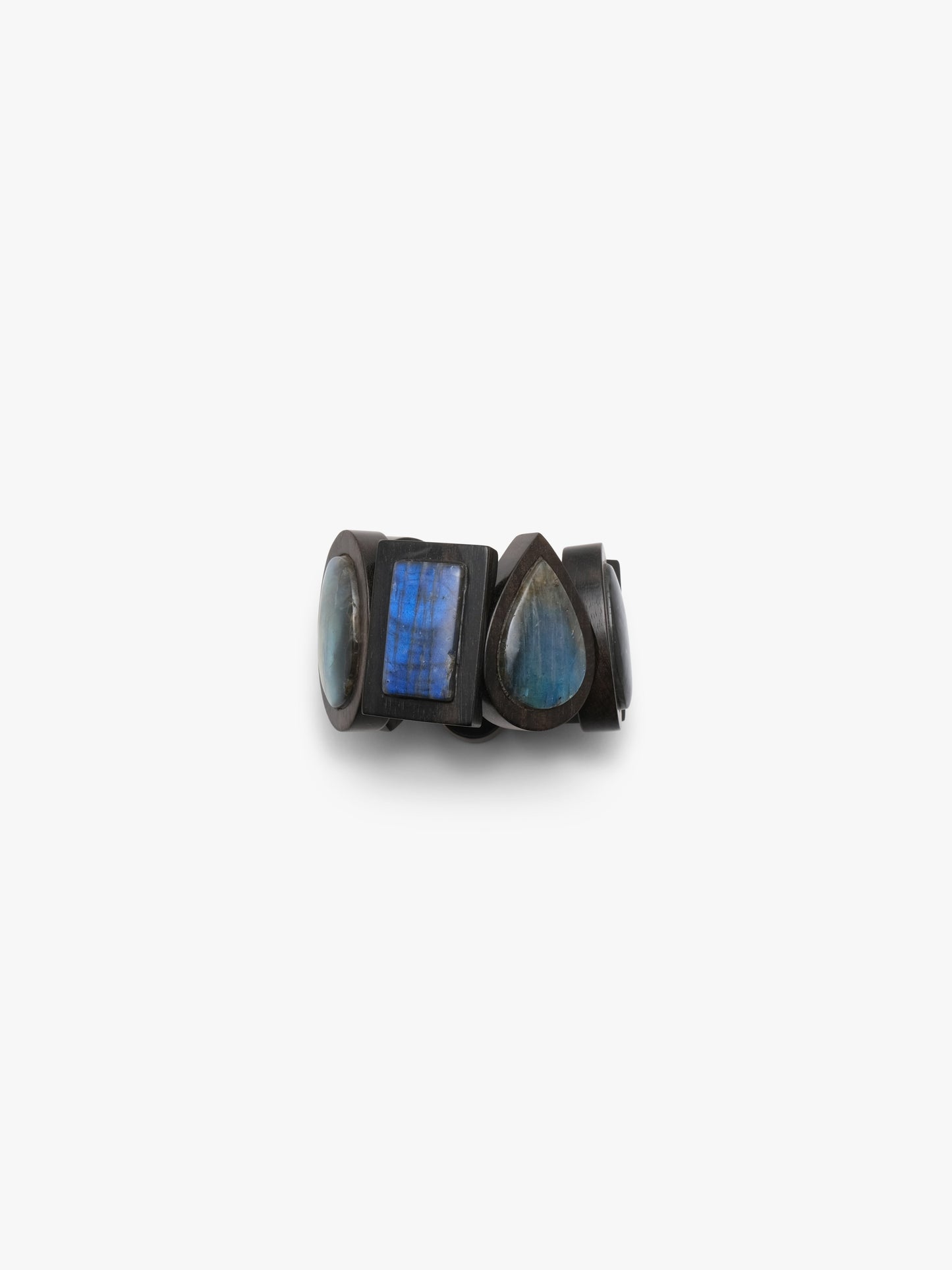 Bracelet: labradorite, ebony