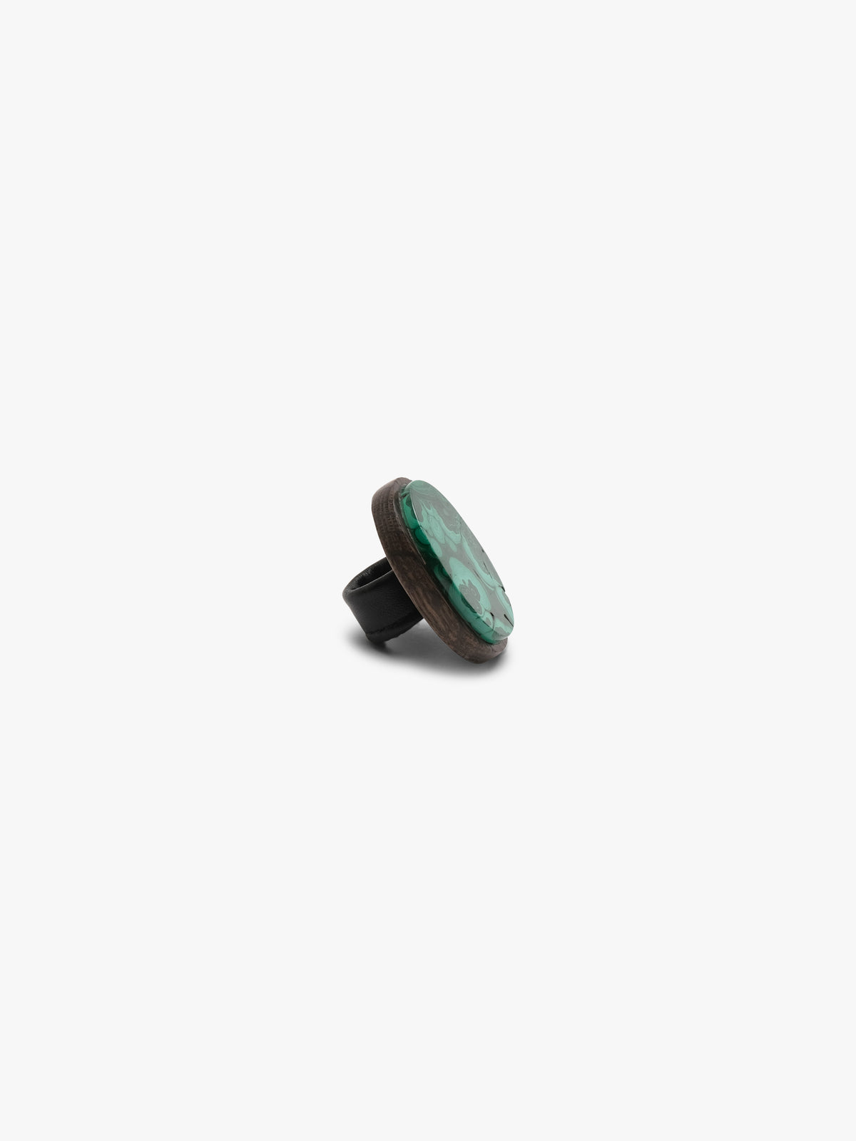 Ring: malachite, bog oak, leather – Monies