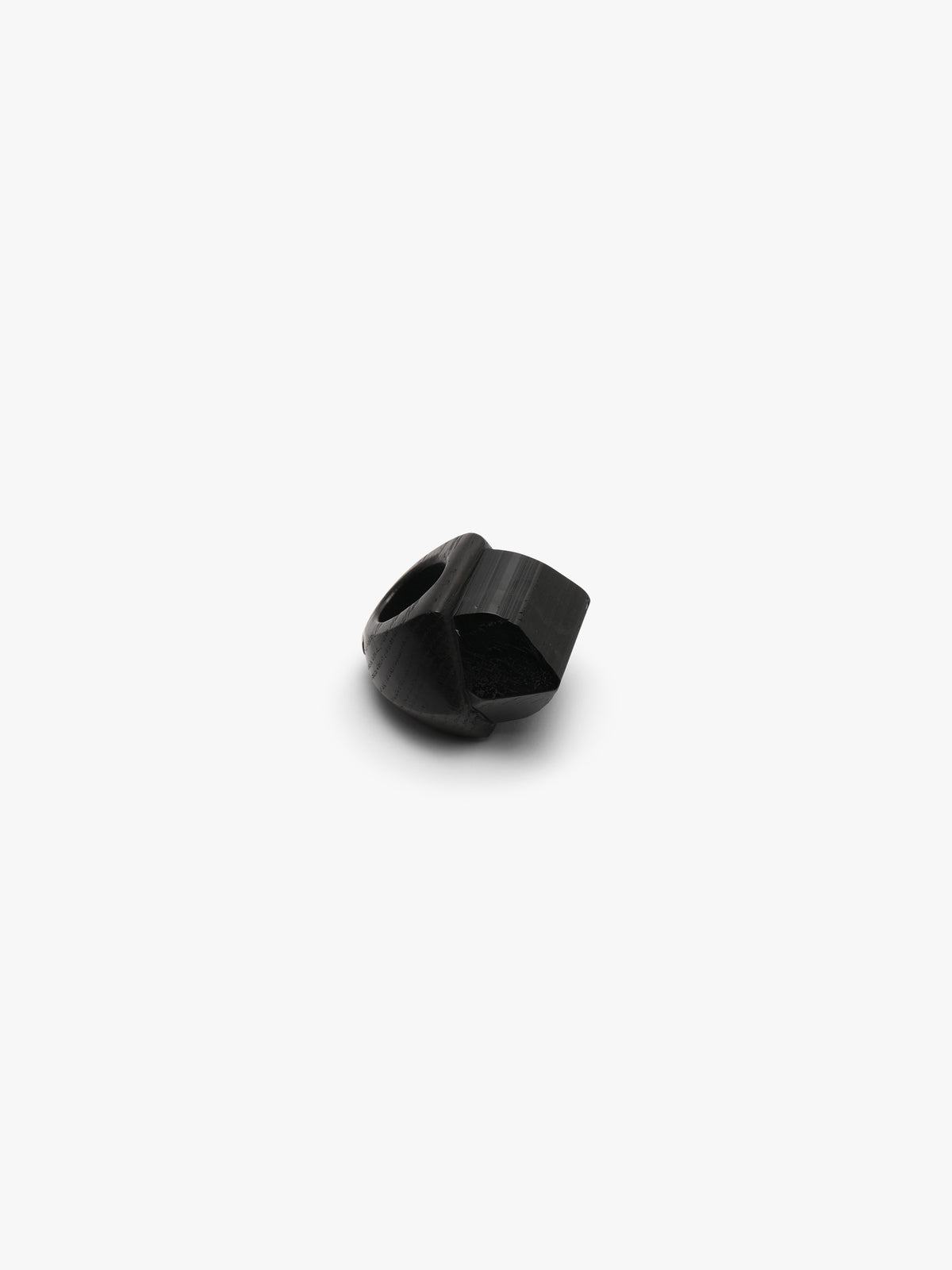 ONE rings – Monies