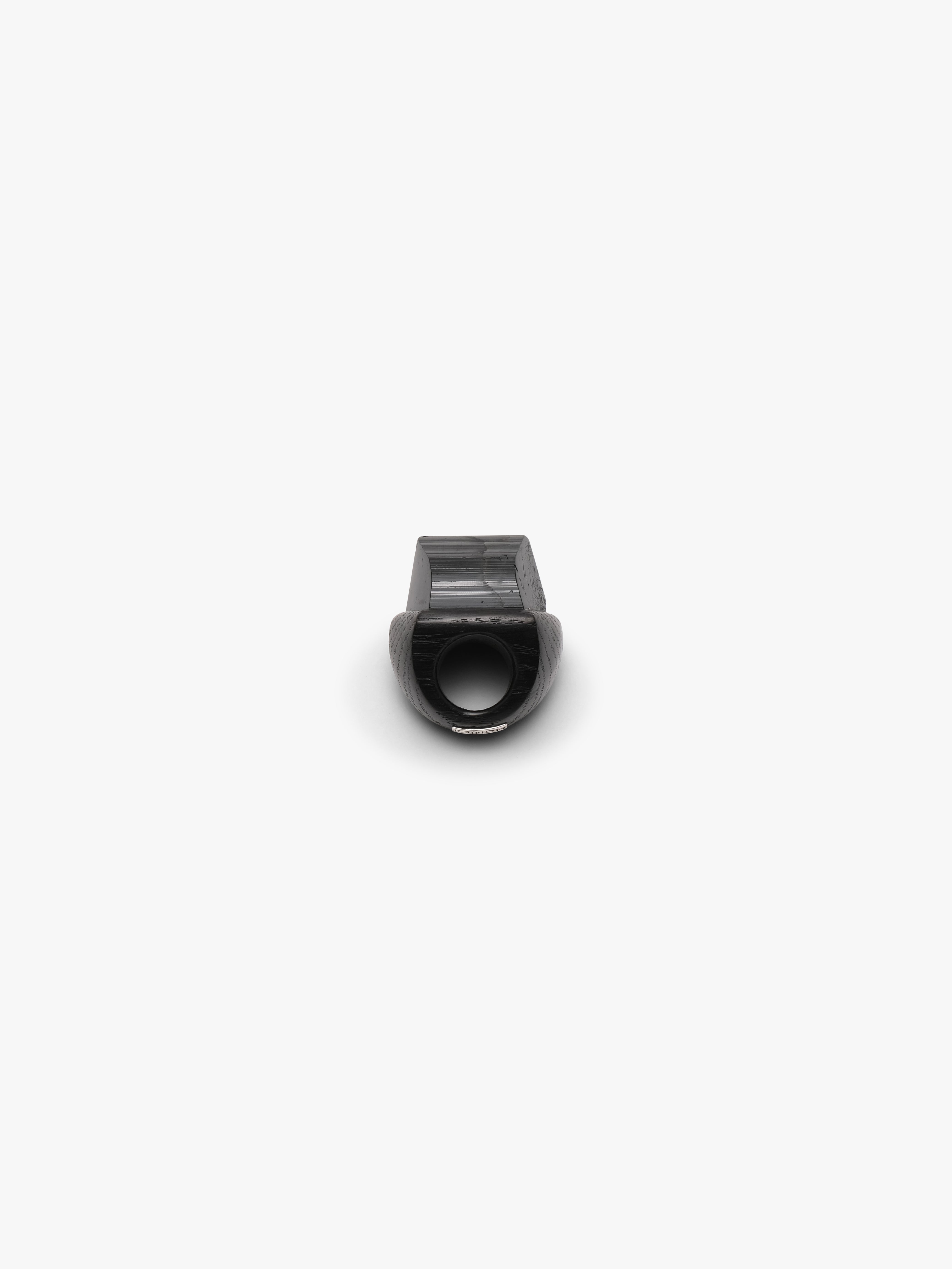 Ring: black tourmaline, bog oak – Monies