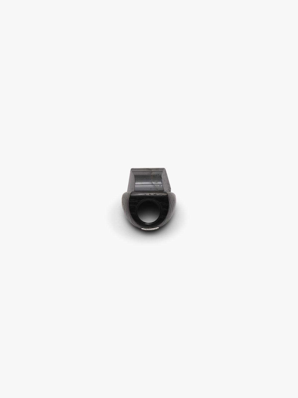 ONE rings – Monies