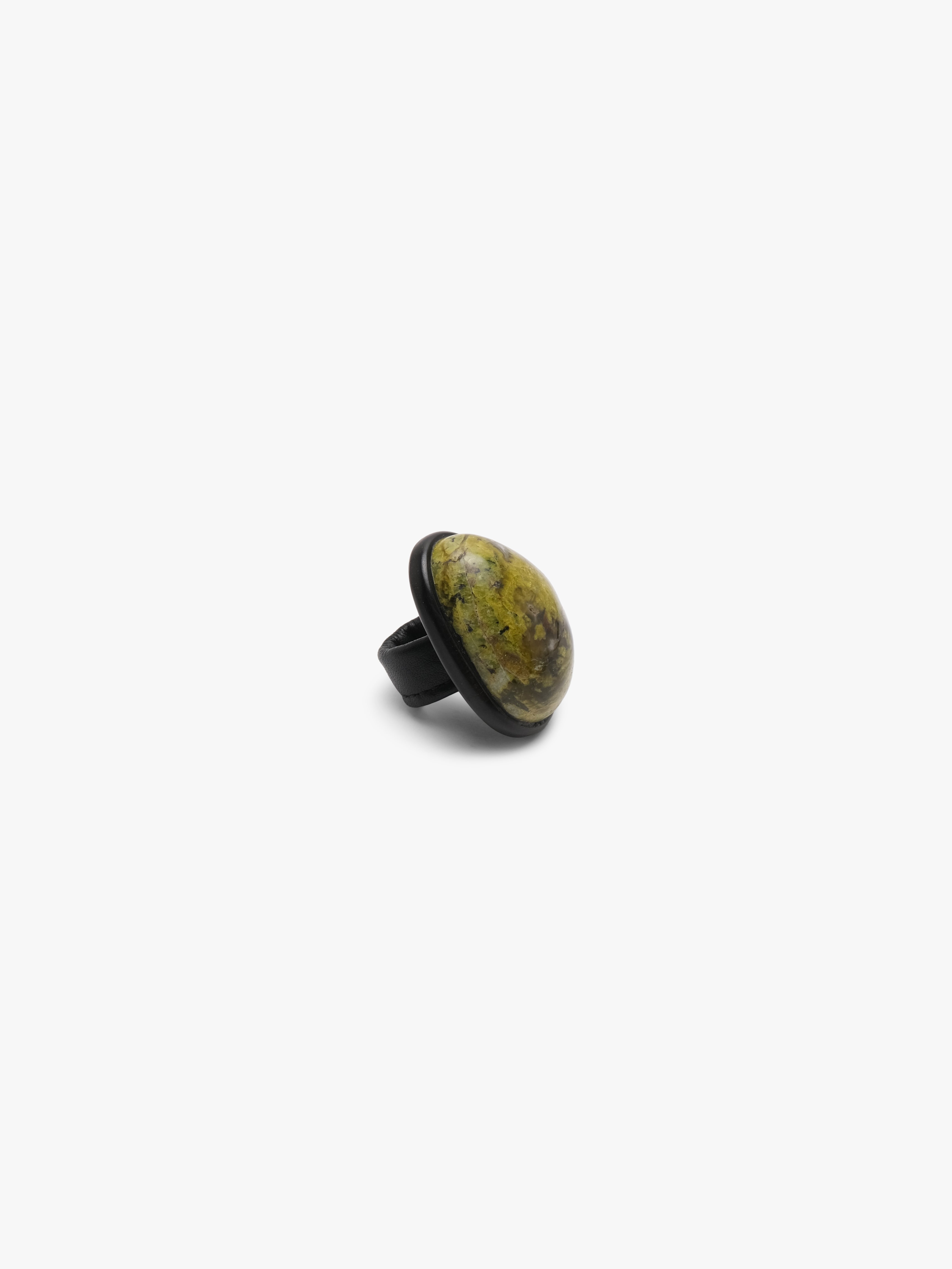 Ring: serpentine, ebony, leather