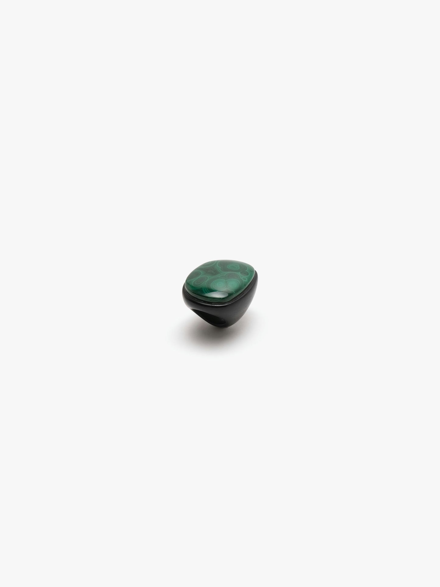 Ring: malachite, ebony