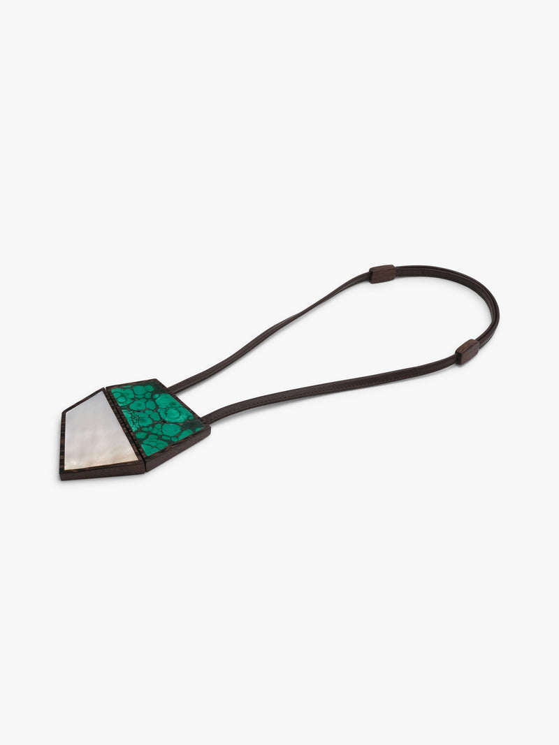Pendant: pearl, malachite, wengé