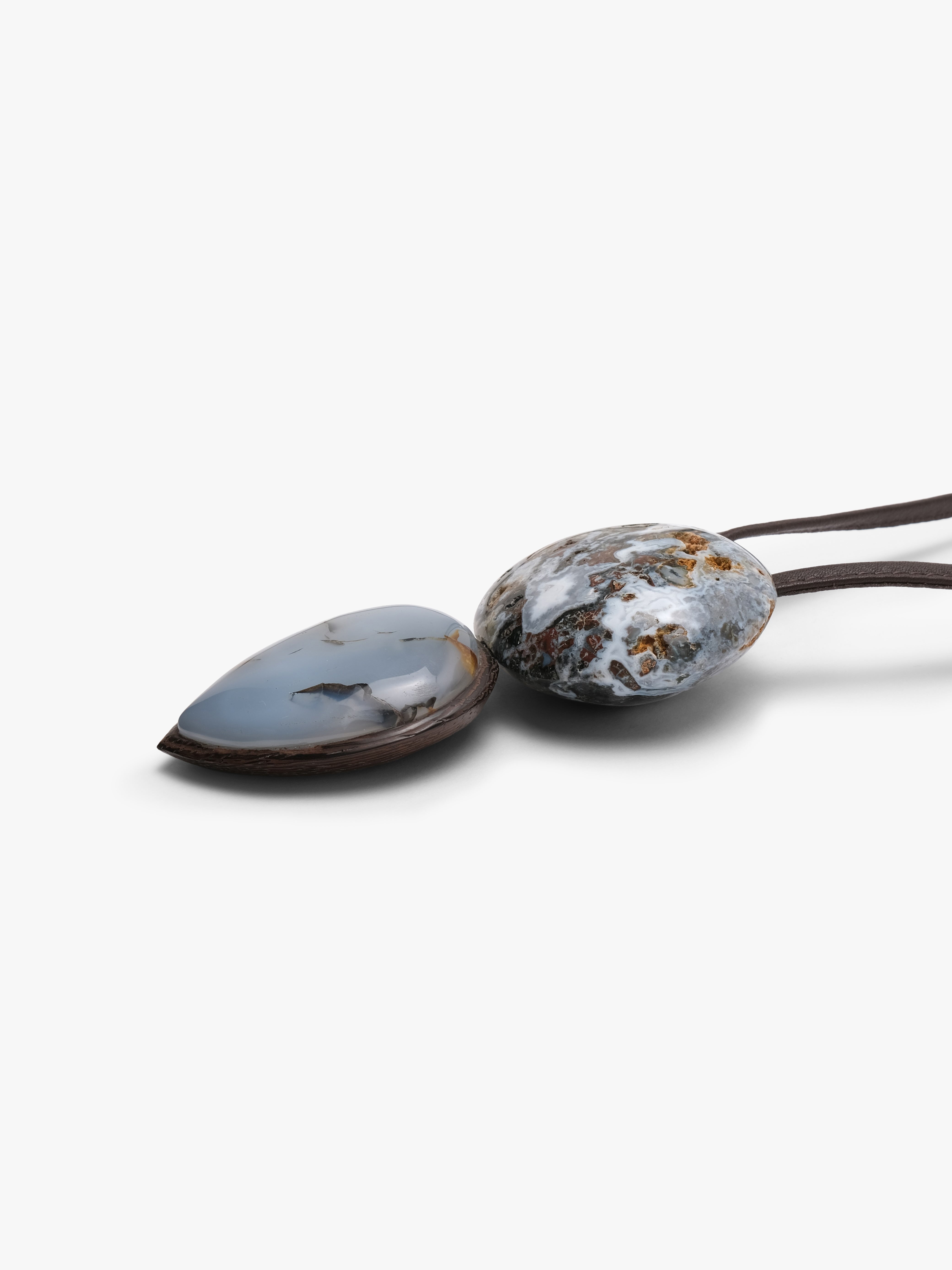 Pendant: dendritic agate, ocean jasper