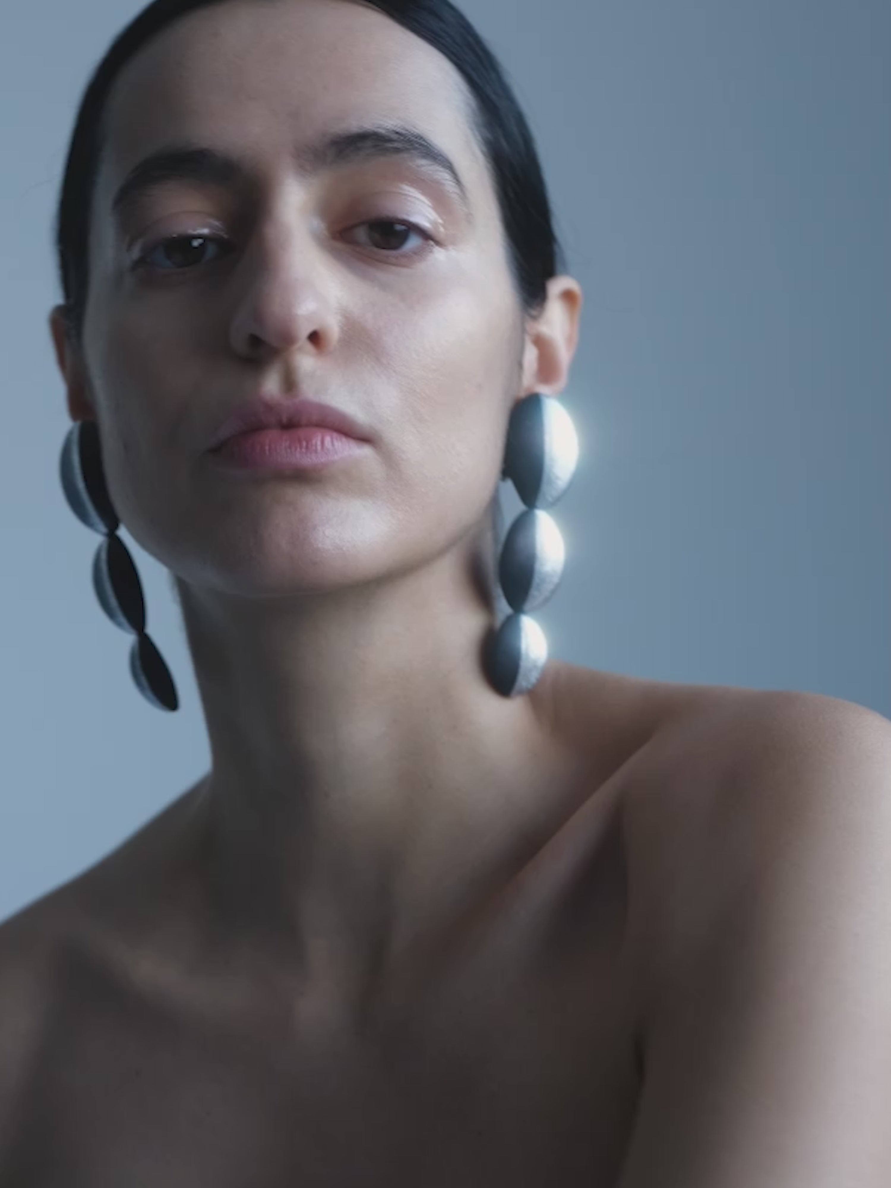 Zuri earrings: acacia, silverfoil