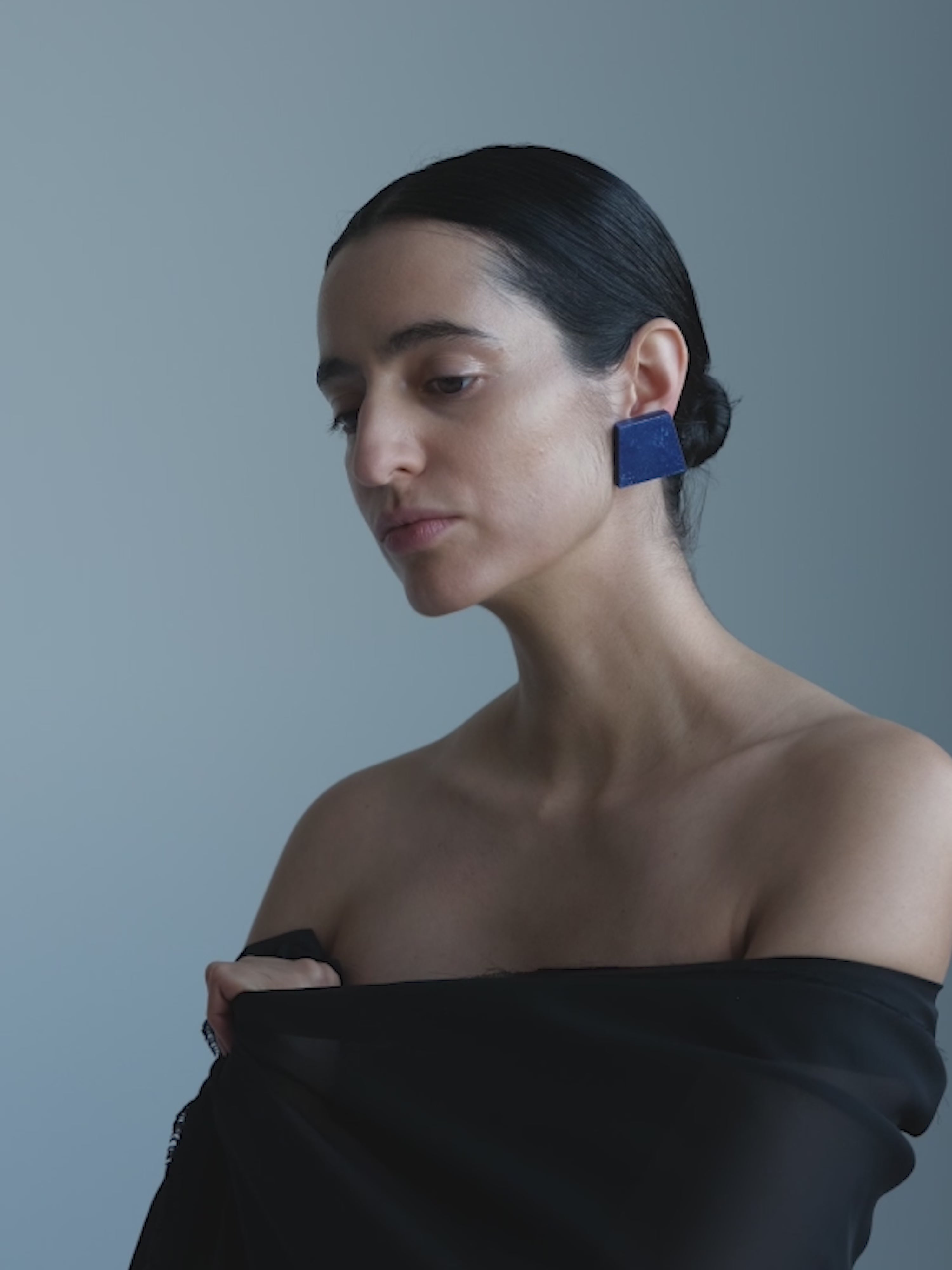 Zuke earrings: acacia, blue foil