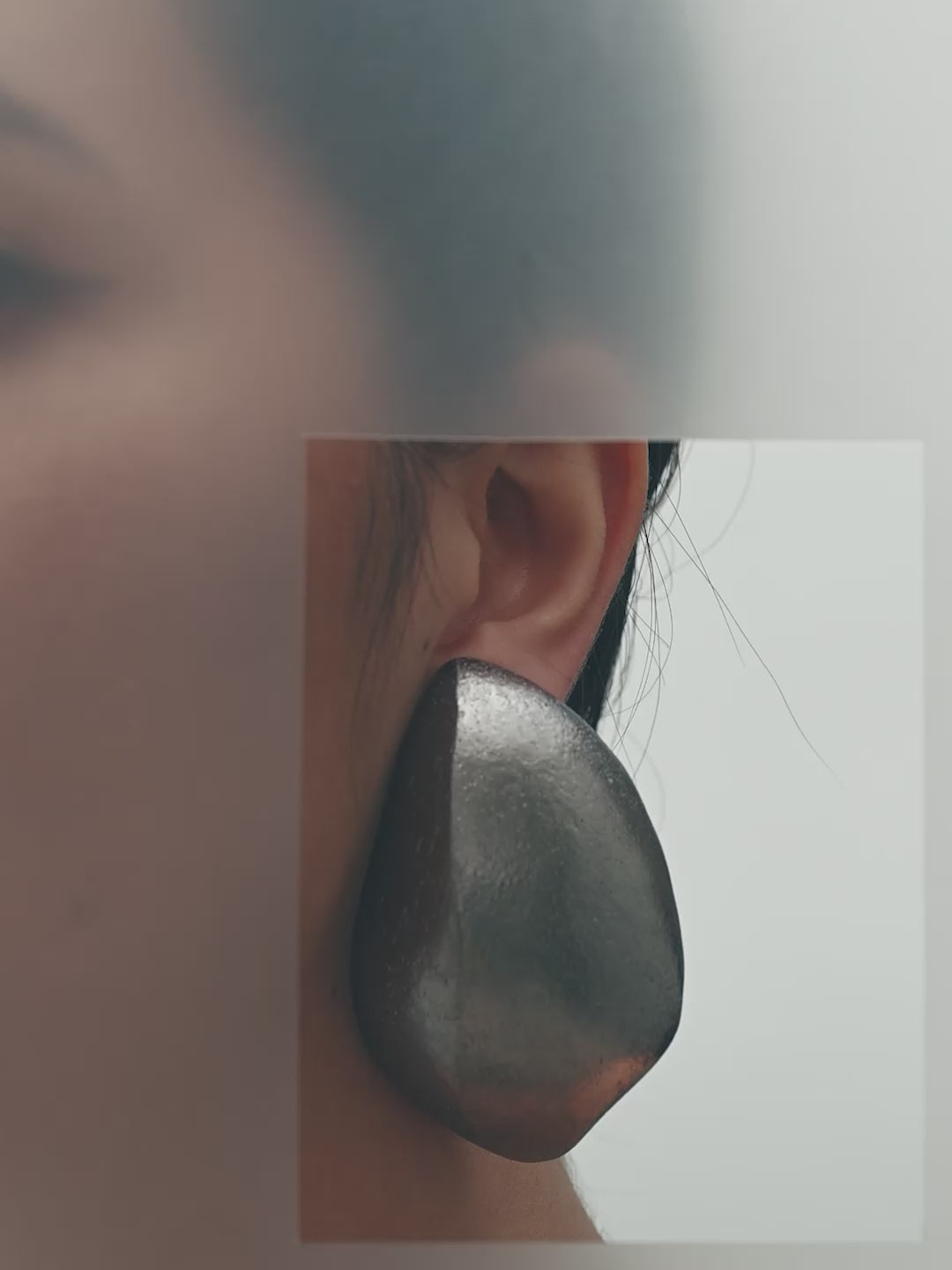 Cira earrings: acacia, silverfoil