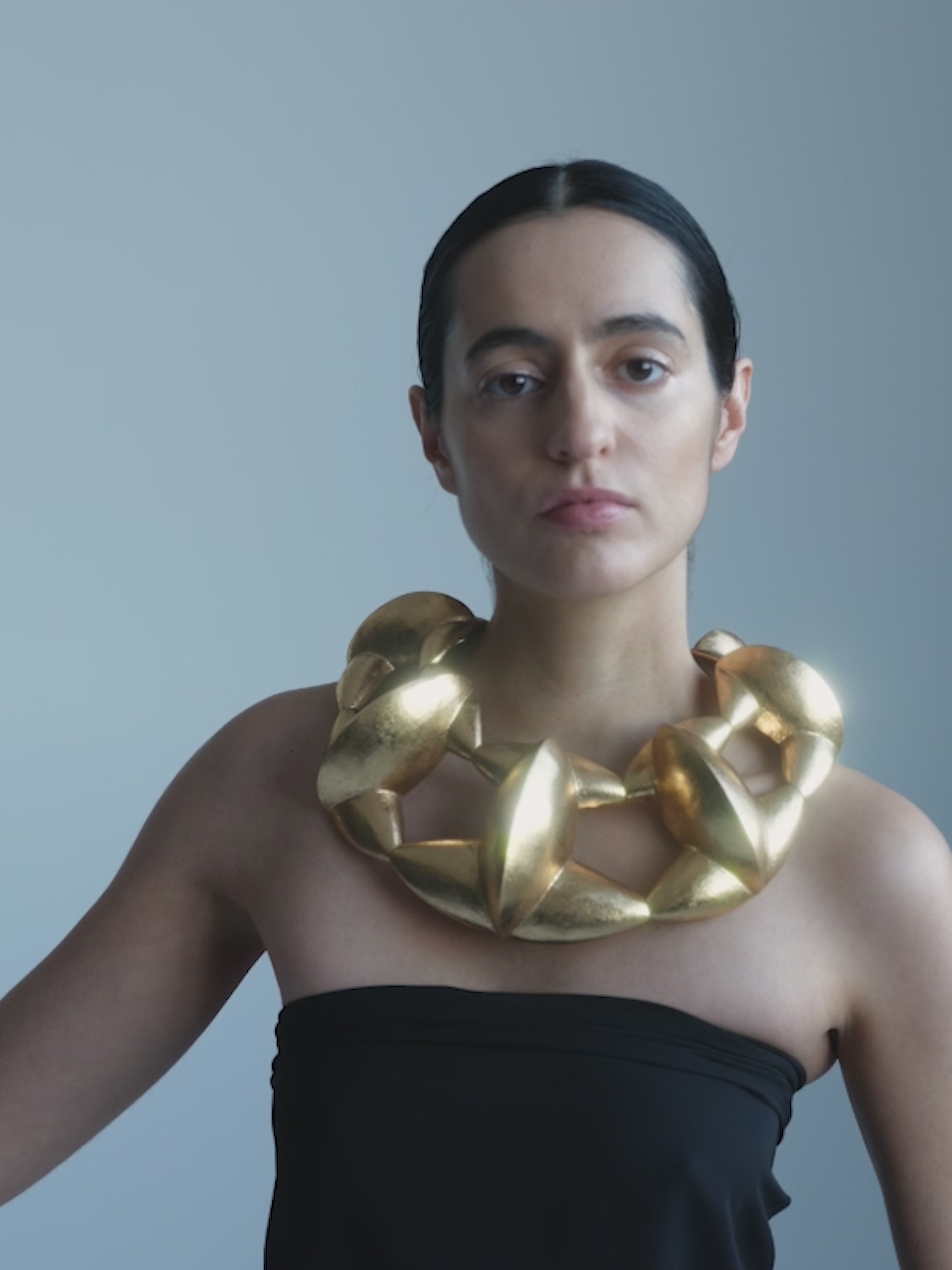 Soko necklace: acacia, goldfoil
