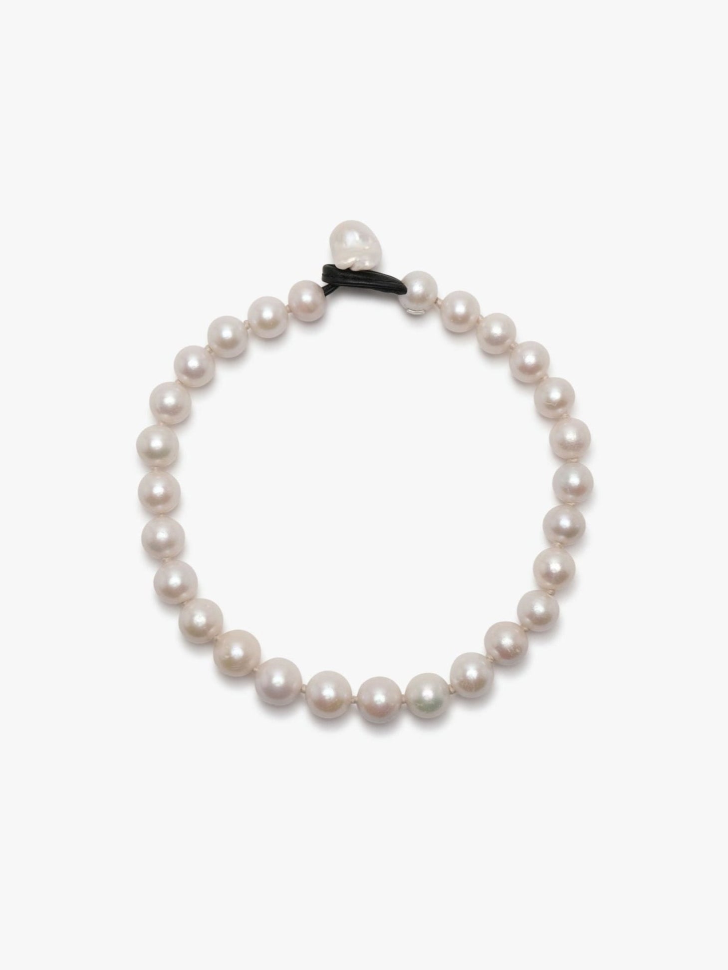 Charbon Necklace | Leather & Baroque Pearl Necklace | Monies