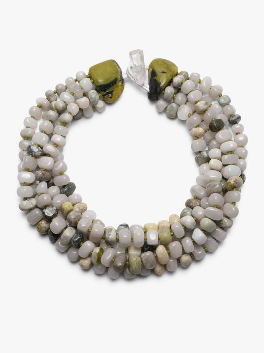 Necklace: agate, serpentine and crystal