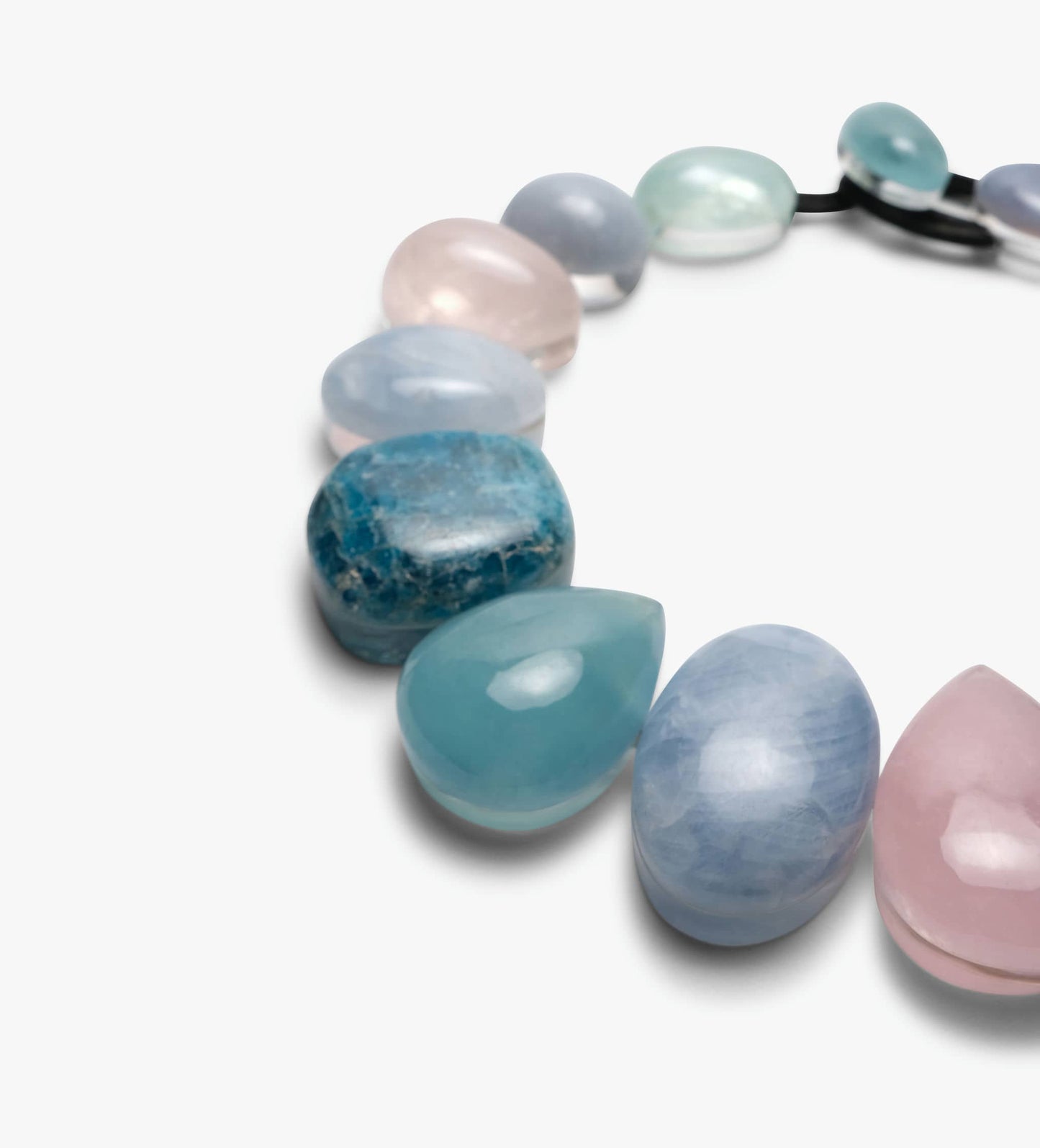 Necklace: apatite, aquamarine, chalcedony, rosequartz, greencast acrylic