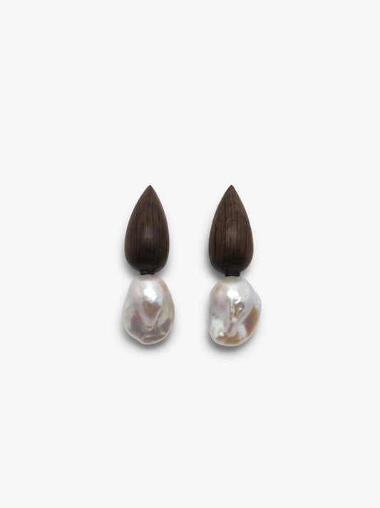 Earclips: oak and pearls