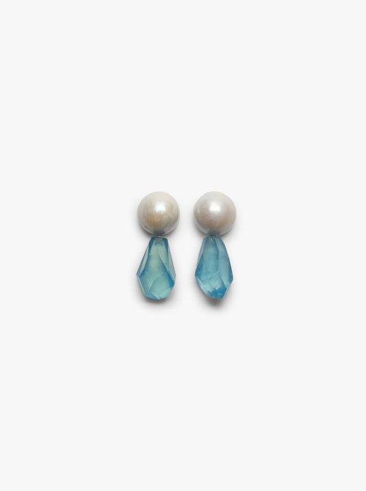 Ear studs: aquamarine and pearl