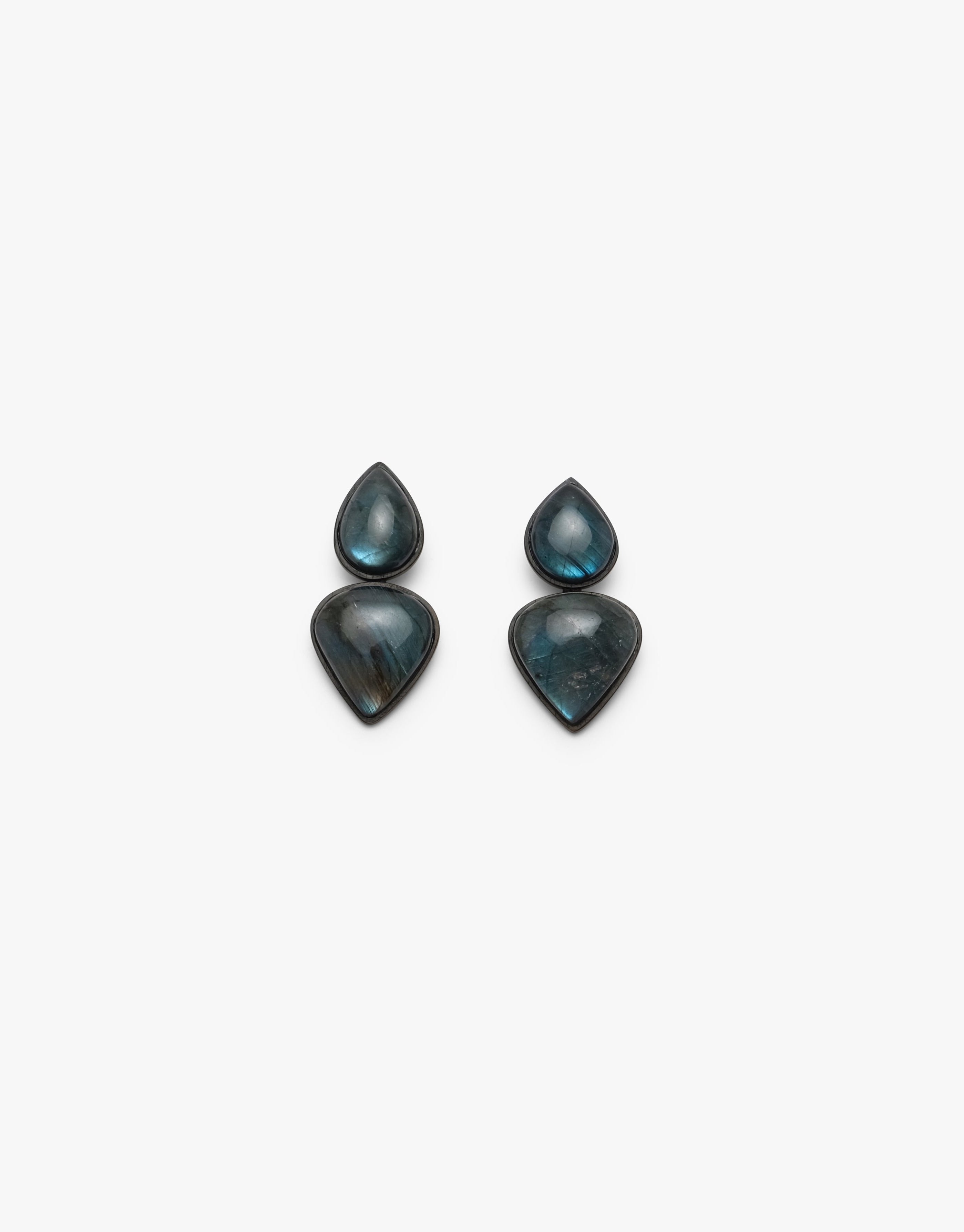 Earring: labradorite, ebony