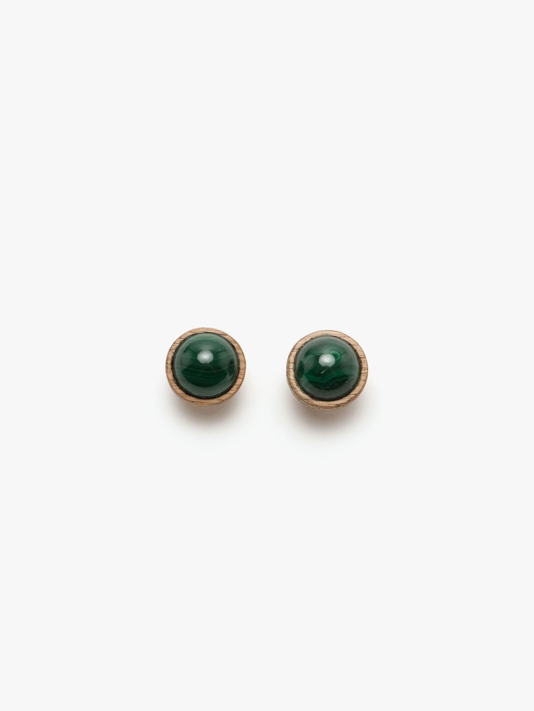 Earrings: malachite, oak