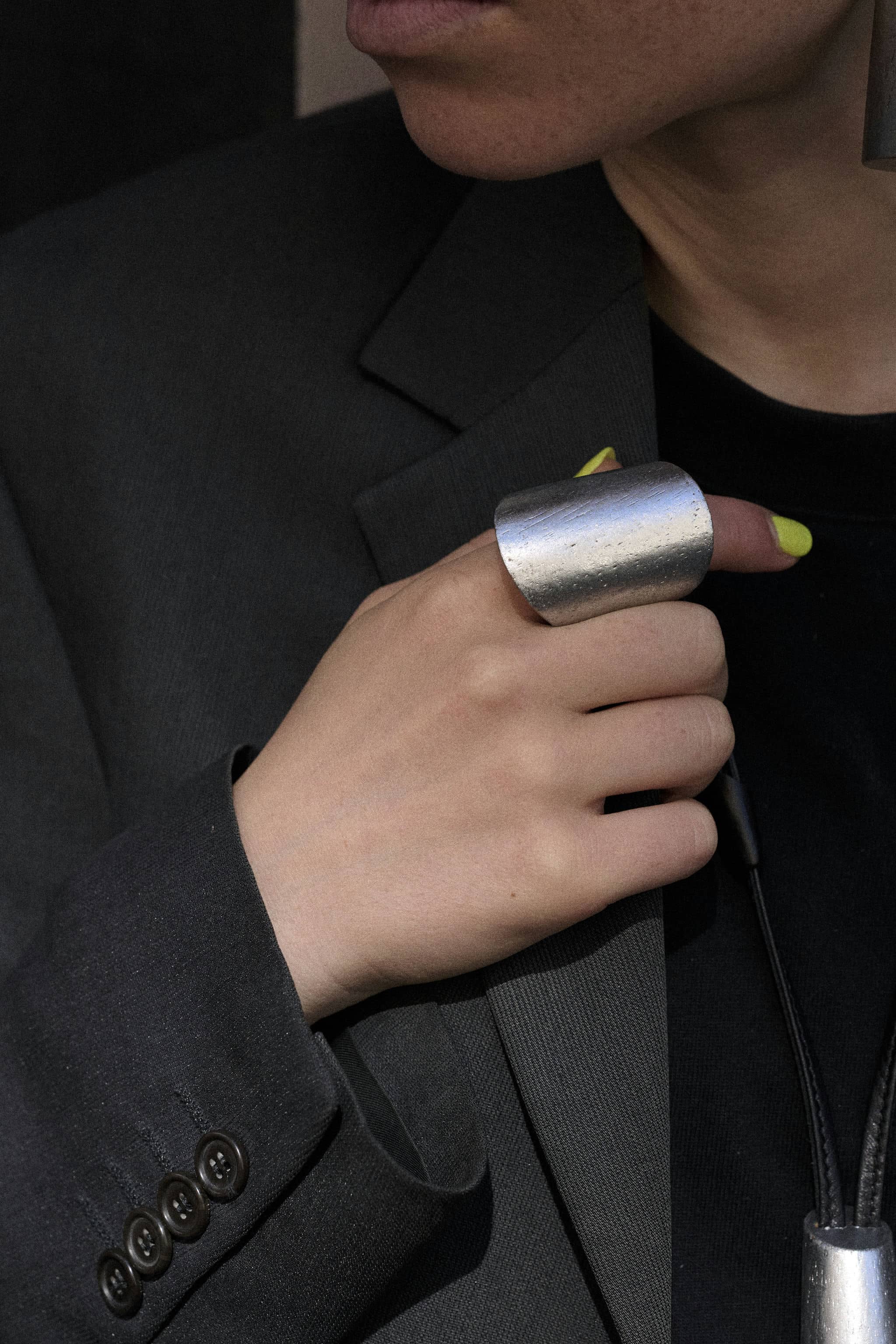 Faro ring: acacia, silverfoil