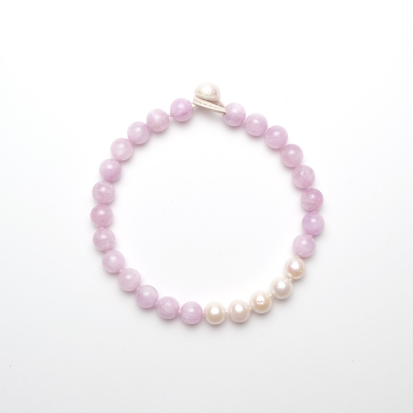 Necklace in lavender kunzite and pearls