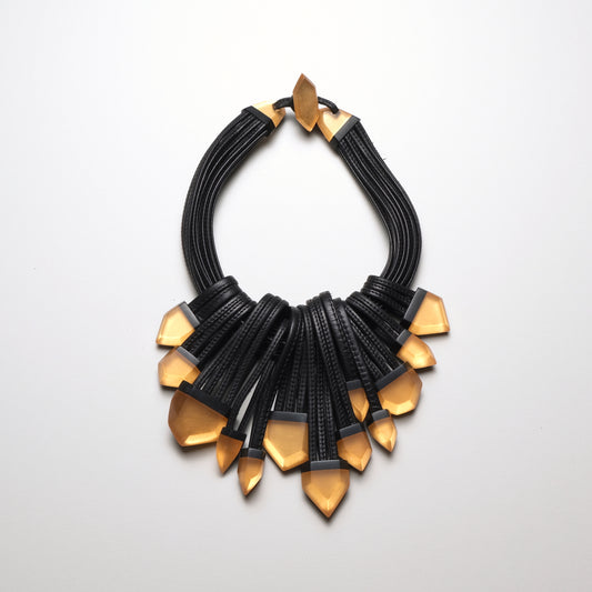 Necklace in polyester and goldfoil