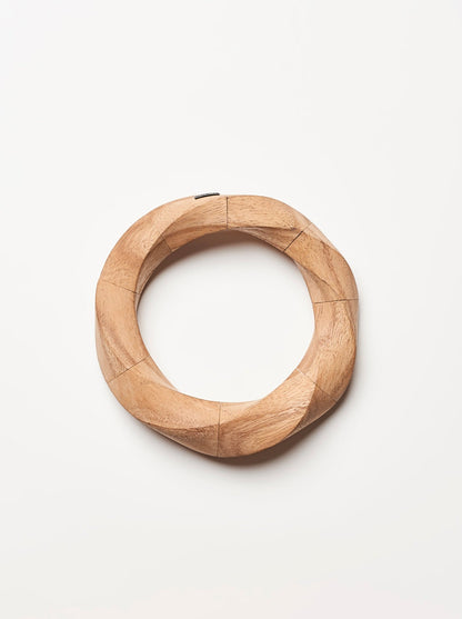 Katherine necklace: wood