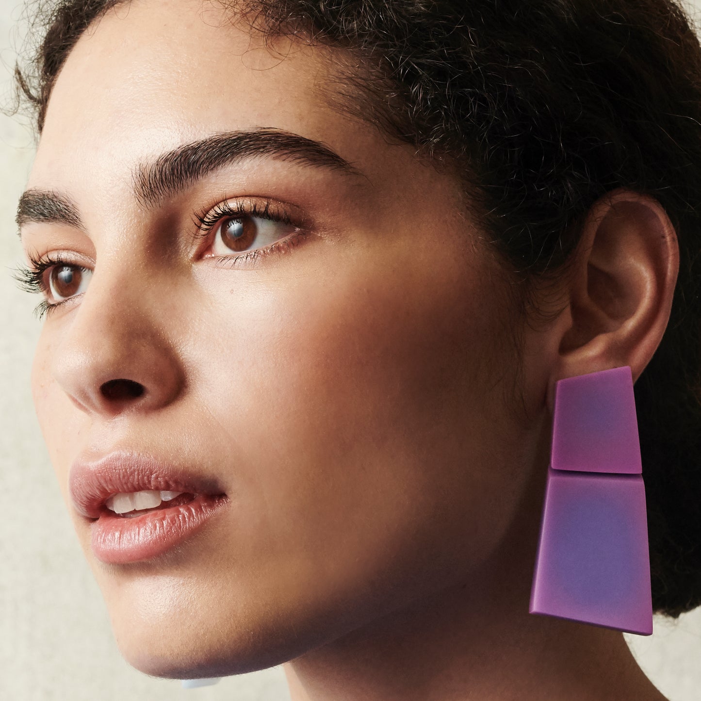 Lecce øreclips i polyester