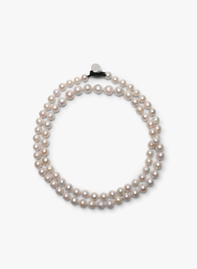 Astrée necklace: freshwater pearls