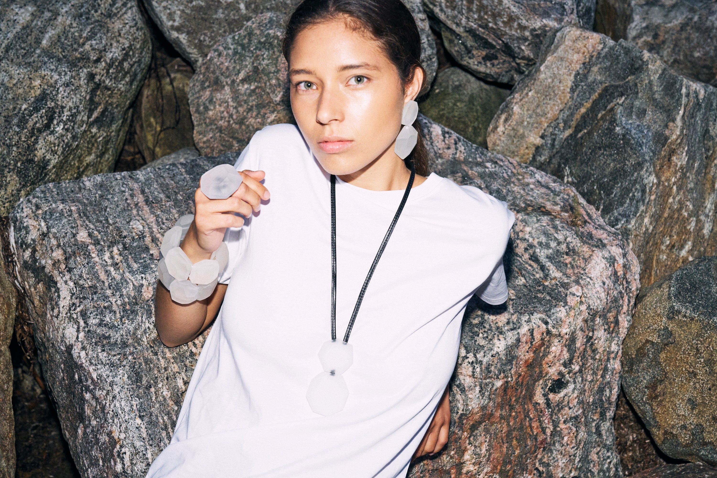 Bracelet in matte acrylic