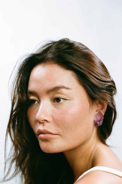 Earring: amethyst