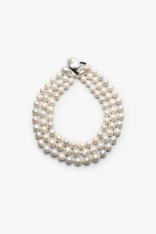 Necklace in pearls - 3 strands