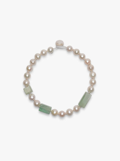 Necklace: freshwater pearl, apatite
