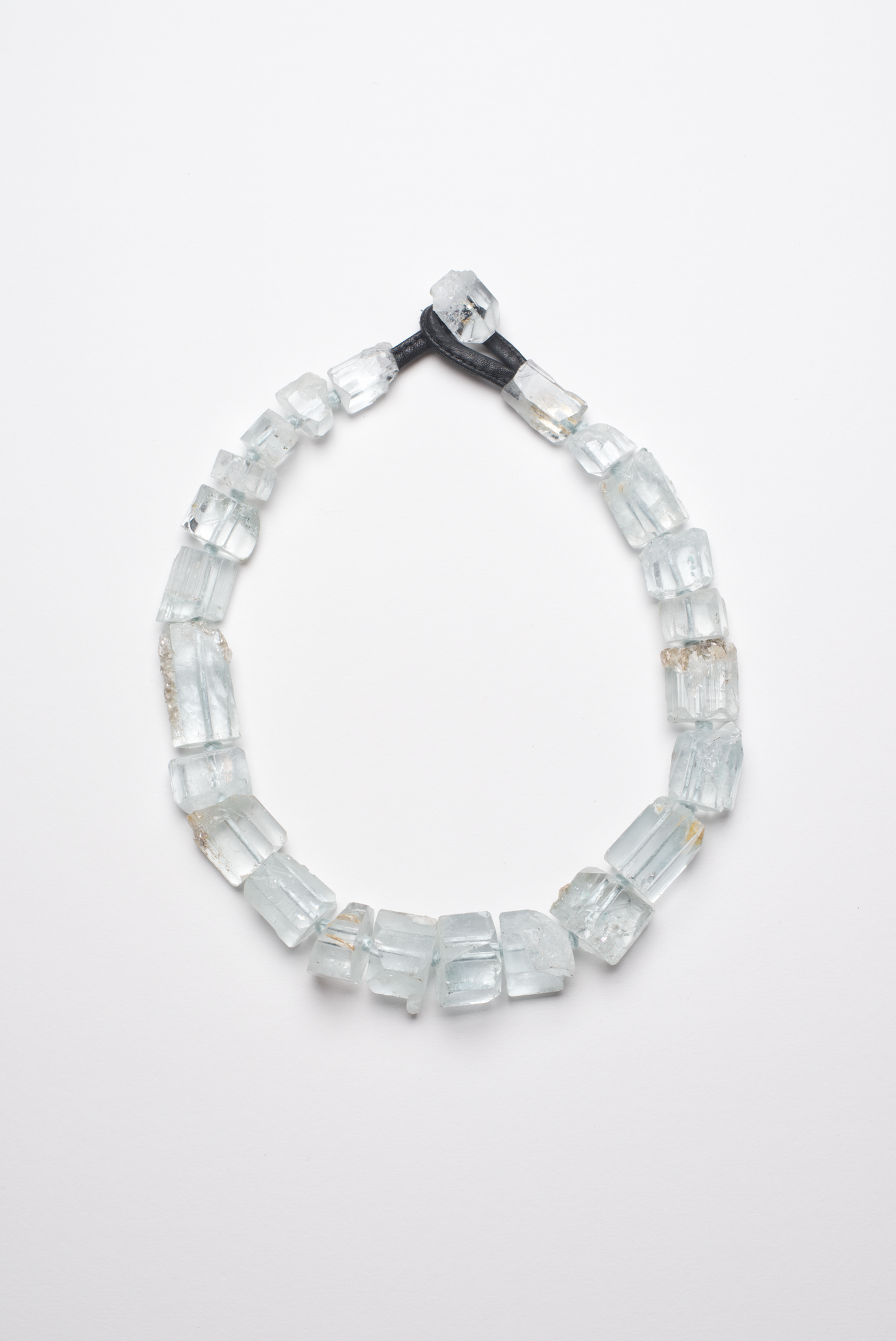 Necklace in aquamarine